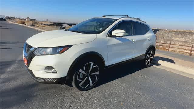 used 2022 Nissan Rogue Sport car, priced at $24,990