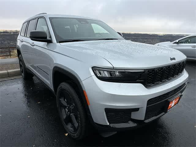 new 2025 Jeep Grand Cherokee L car, priced at $48,170