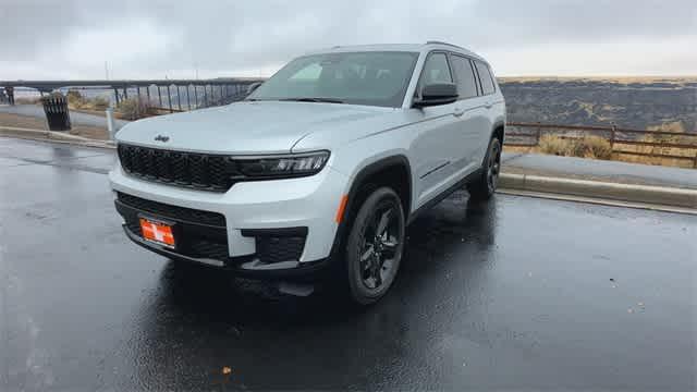 new 2025 Jeep Grand Cherokee L car, priced at $48,170