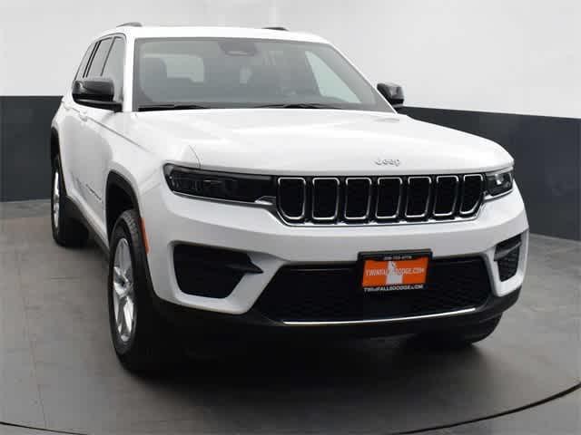 new 2024 Jeep Grand Cherokee car, priced at $37,427