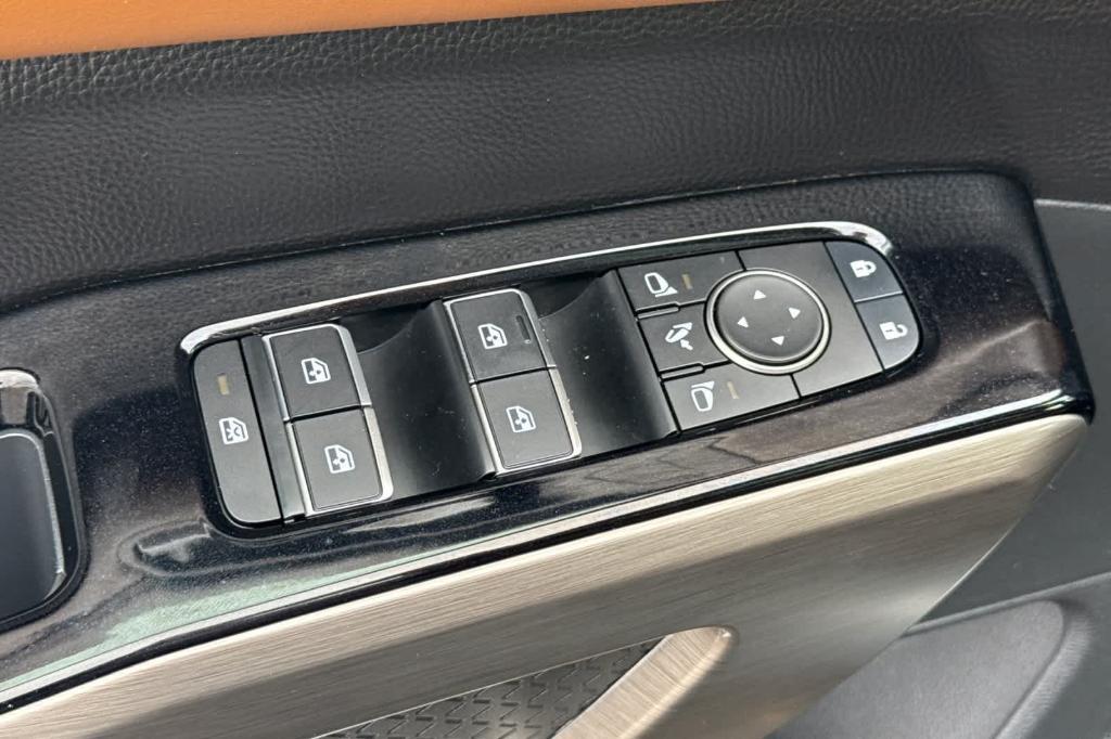 used 2025 Nissan Pathfinder car, priced at $45,697