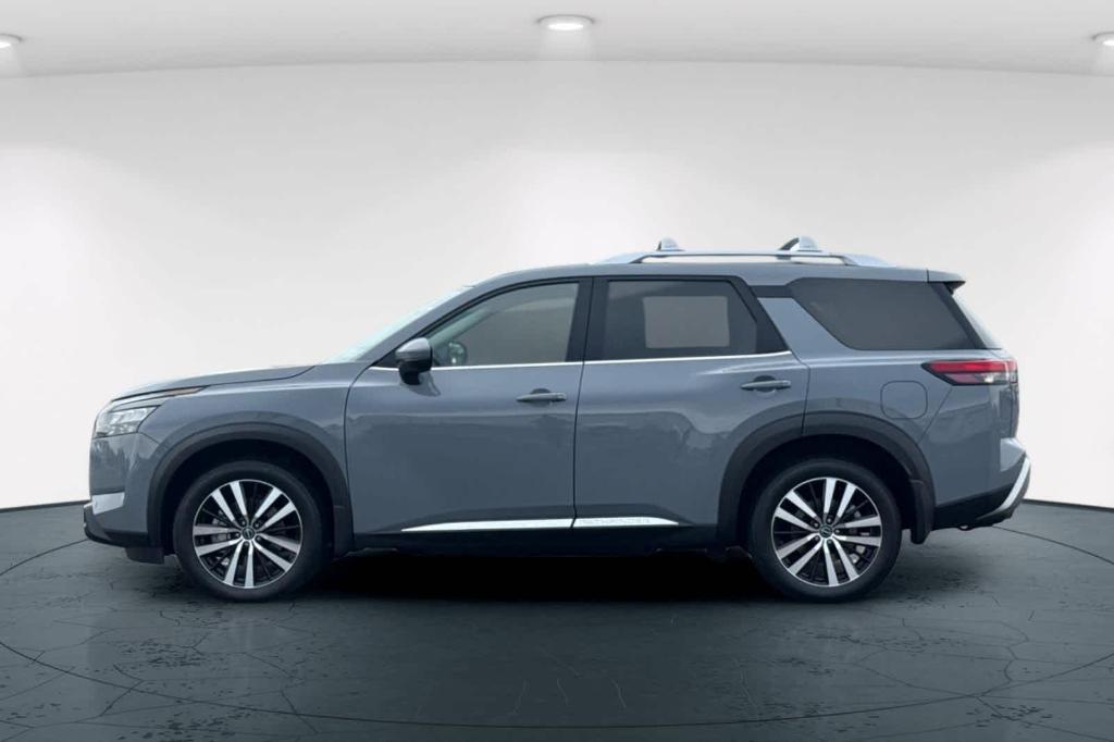 used 2025 Nissan Pathfinder car, priced at $45,697