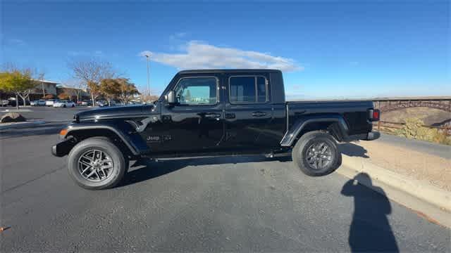 new 2024 Jeep Gladiator car, priced at $42,387