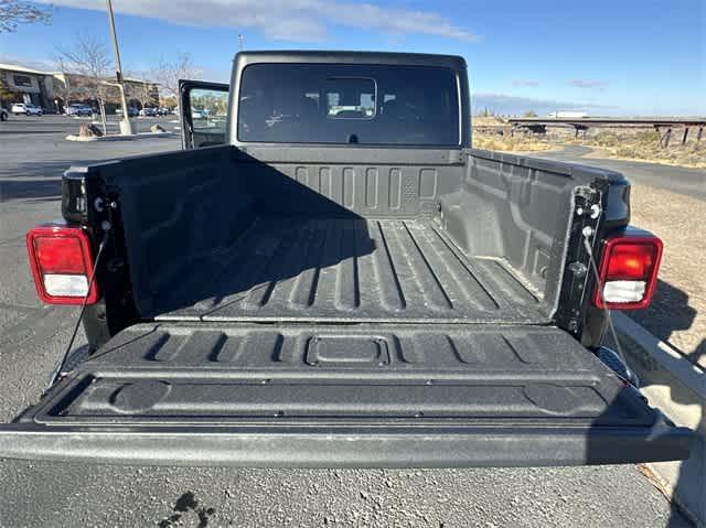 new 2024 Jeep Gladiator car, priced at $42,387