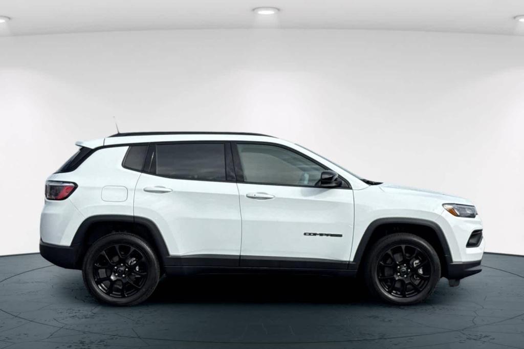 new 2026 Jeep Compass car, priced at $31,997