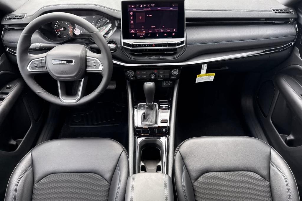 new 2026 Jeep Compass car, priced at $31,997