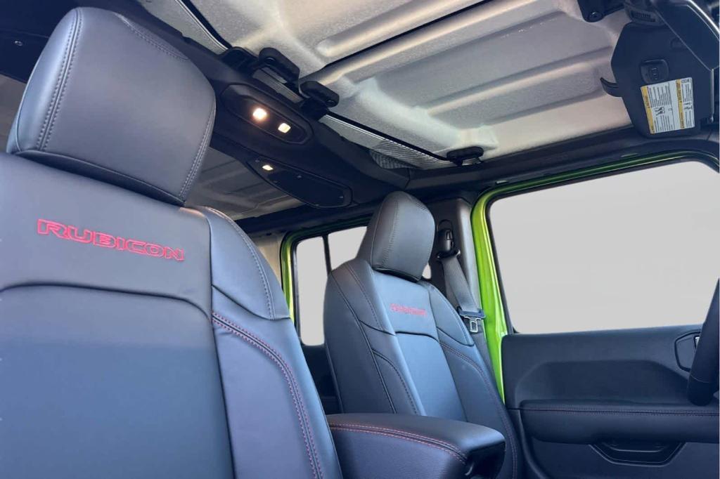 new 2025 Jeep Wrangler car, priced at $60,420