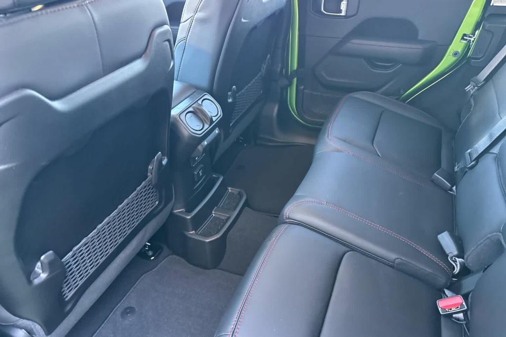 new 2025 Jeep Wrangler car, priced at $60,420