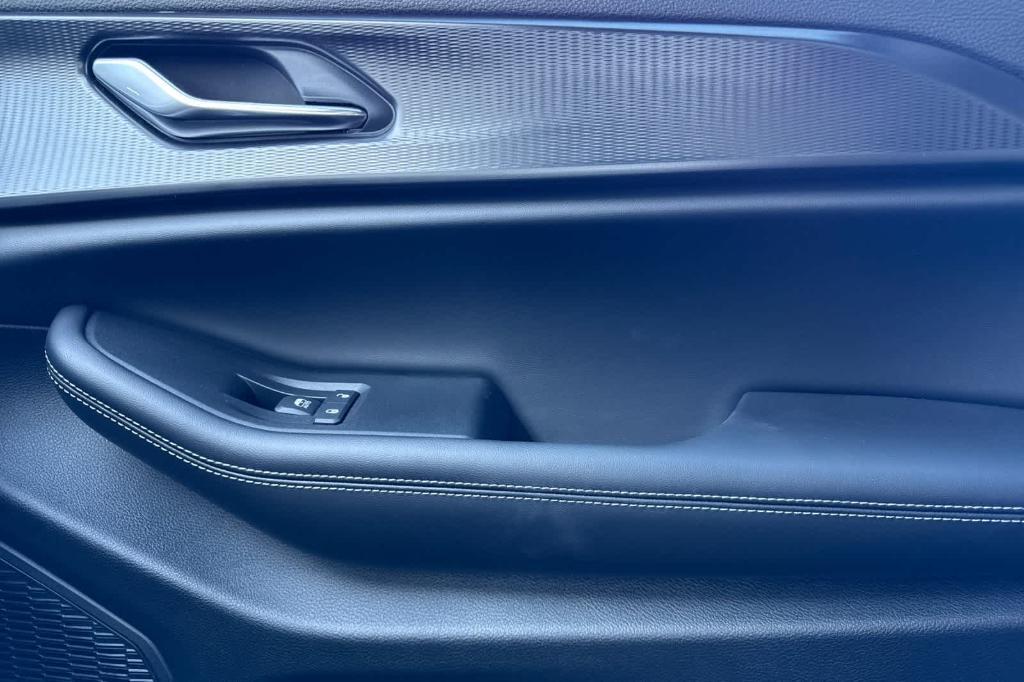 new 2025 Jeep Grand Cherokee car, priced at $42,458