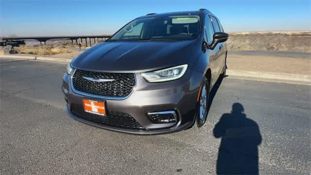 used 2022 Chrysler Pacifica car, priced at $25,990