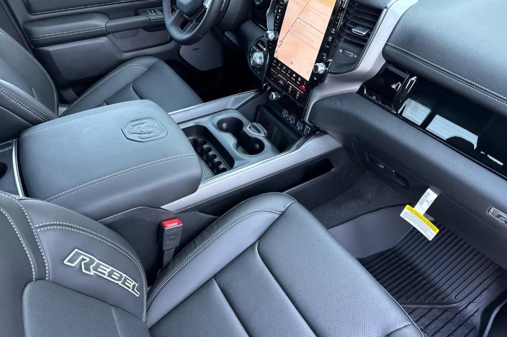 new 2025 Ram 1500 car, priced at $61,277