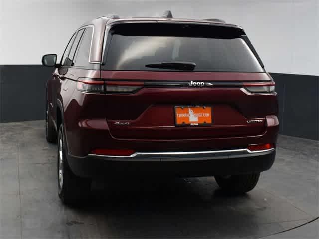 new 2024 Jeep Grand Cherokee car, priced at $49,030