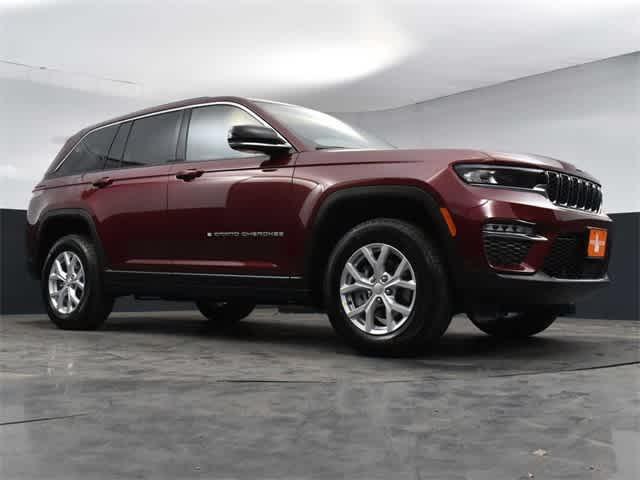 new 2024 Jeep Grand Cherokee car, priced at $49,030