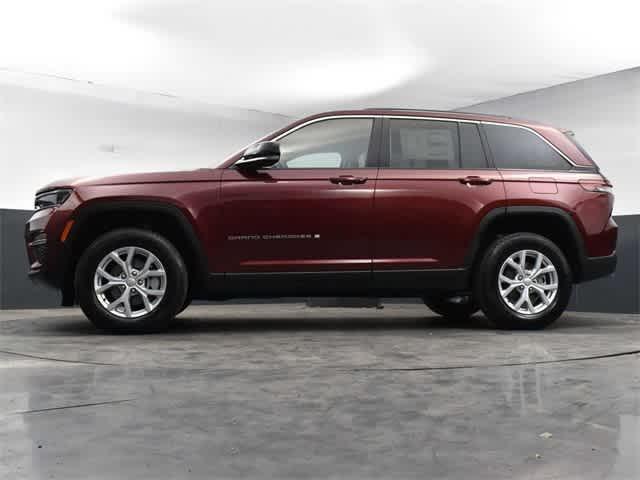 new 2024 Jeep Grand Cherokee car, priced at $49,030