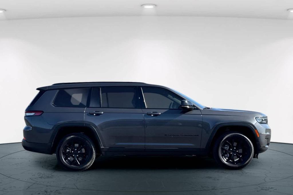 used 2024 Jeep Grand Cherokee L car, priced at $40,490