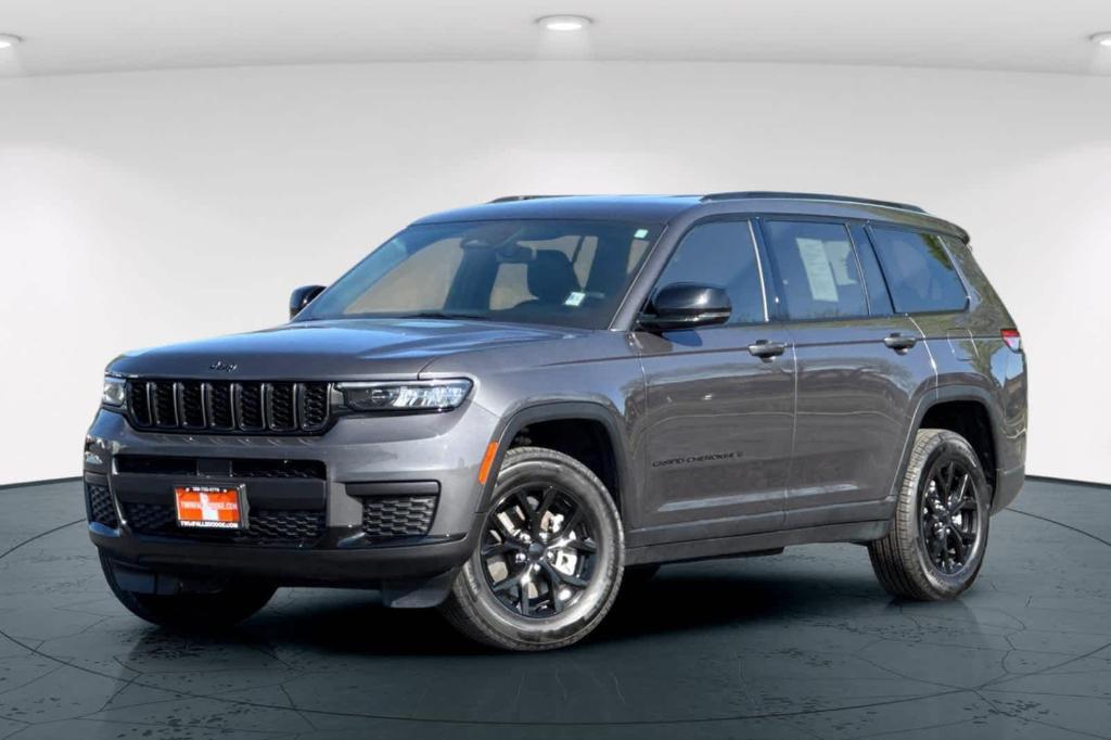 used 2024 Jeep Grand Cherokee L car, priced at $40,490