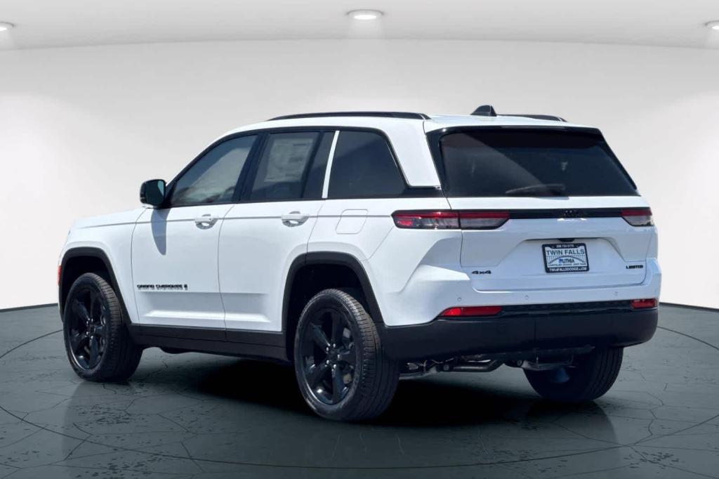 new 2025 Jeep Grand Cherokee car, priced at $44,747