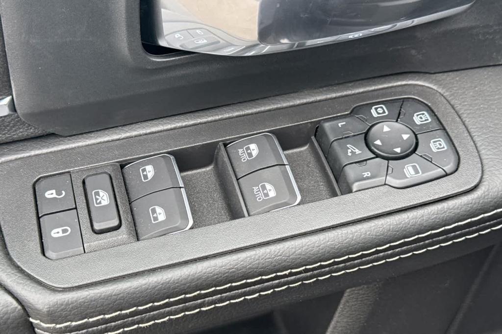 new 2025 Ram 3500 car, priced at $82,890