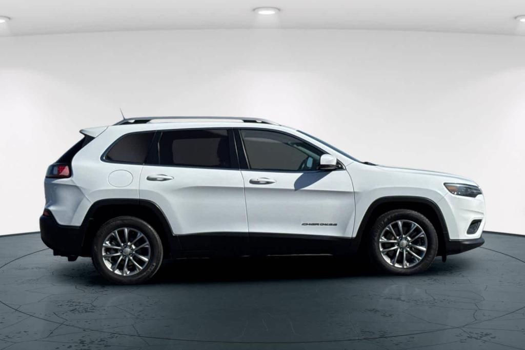 used 2019 Jeep Cherokee car, priced at $15,990