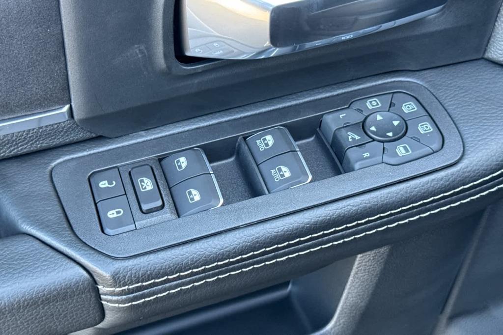 new 2025 Ram 2500 car, priced at $80,720