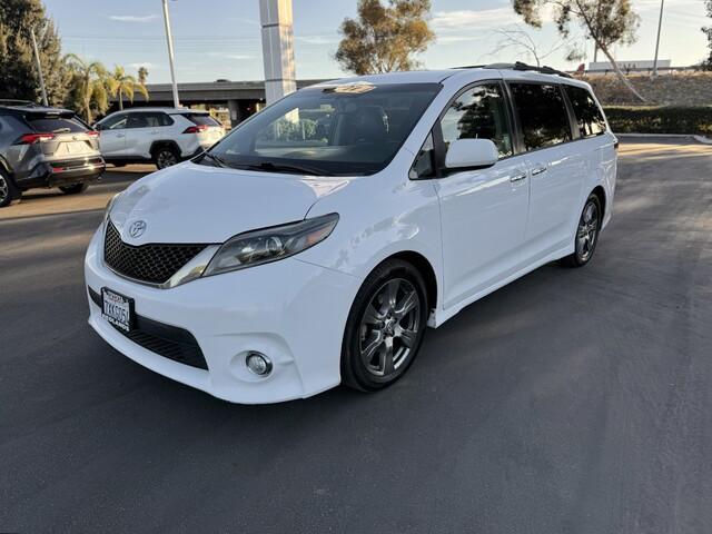 used 2017 Toyota Sienna car