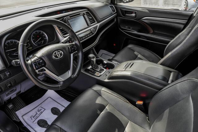 used 2019 Toyota Highlander car, priced at $34,499