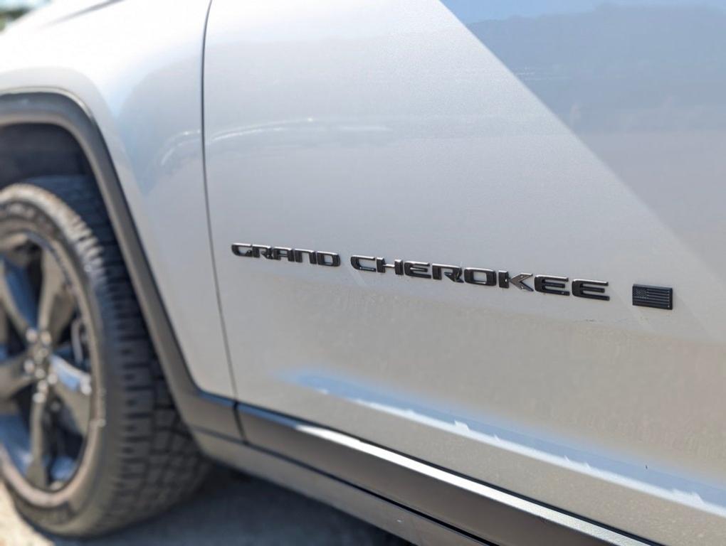 used 2023 Jeep Grand Cherokee L car, priced at $29,995