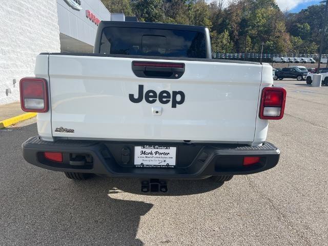 new 2025 Jeep Gladiator car, priced at $41,815