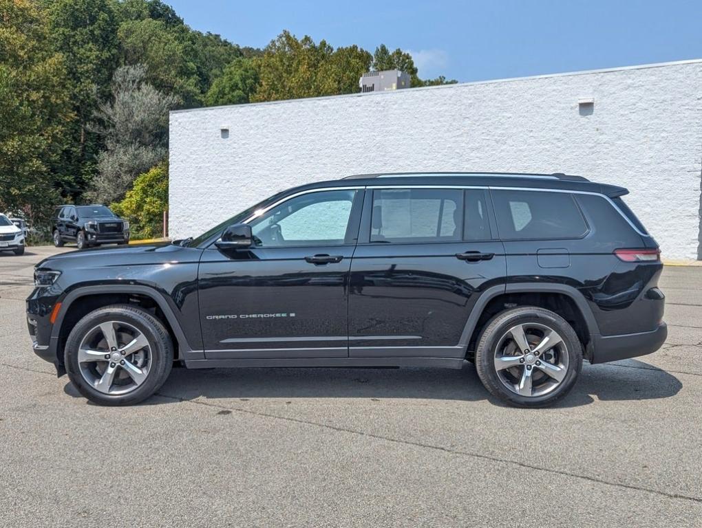 used 2021 Jeep Grand Cherokee L car, priced at $32,988
