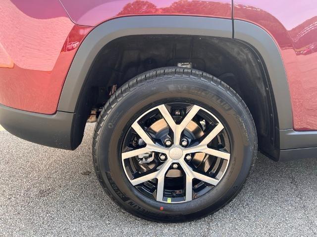 new 2025 Jeep Grand Cherokee car, priced at $41,943