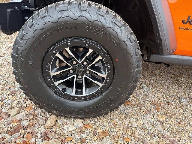 new 2025 Jeep Wrangler car, priced at $52,252