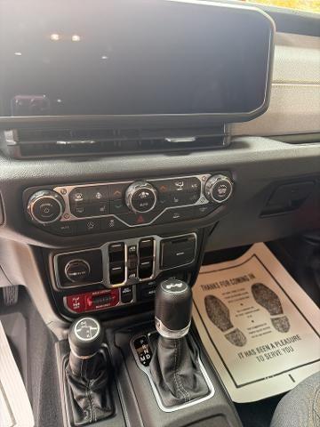 new 2025 Jeep Wrangler car, priced at $52,252