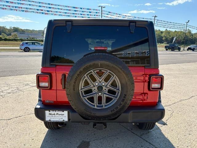 new 2025 Jeep Wrangler car, priced at $40,377