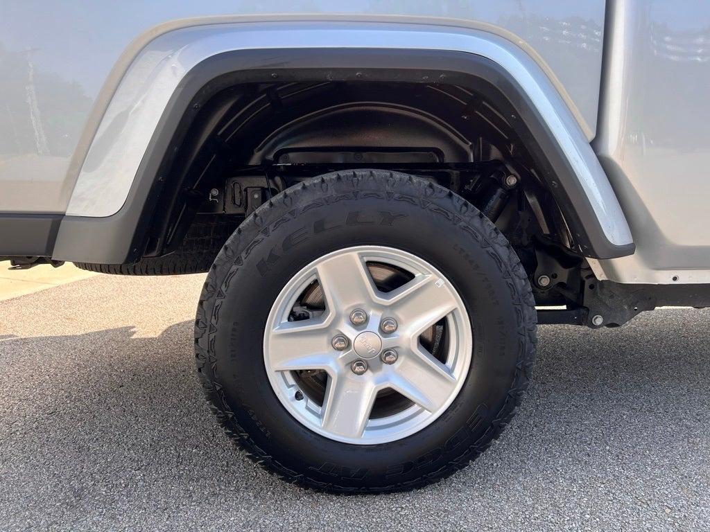 used 2023 Jeep Gladiator car, priced at $29,500
