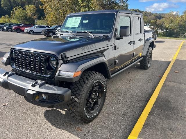 new 2025 Jeep Gladiator car, priced at $46,945