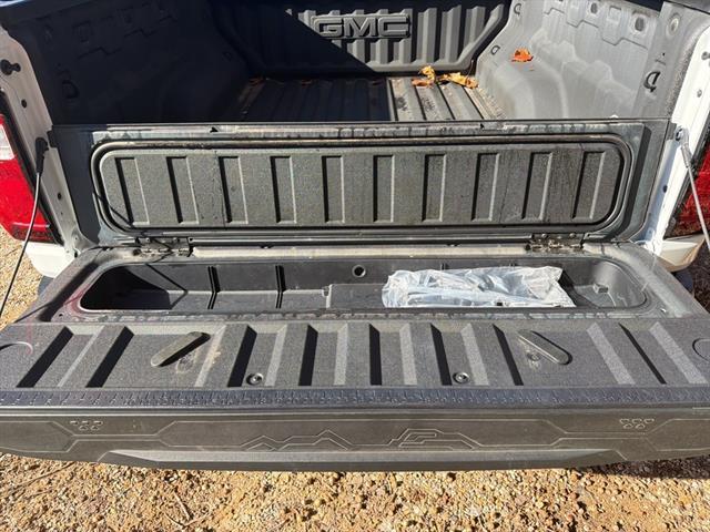 used 2024 GMC Canyon car, priced at $43,979