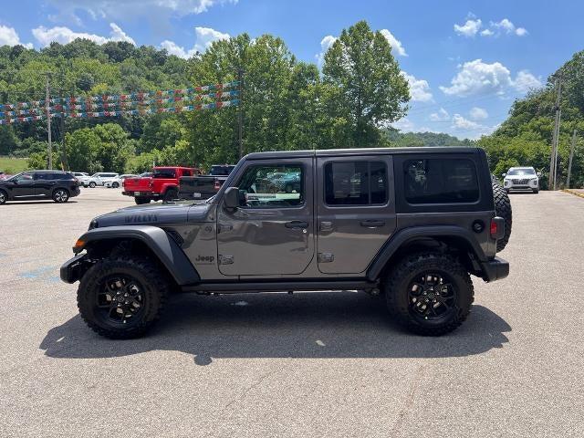 new 2025 Jeep Wrangler car, priced at $43,422