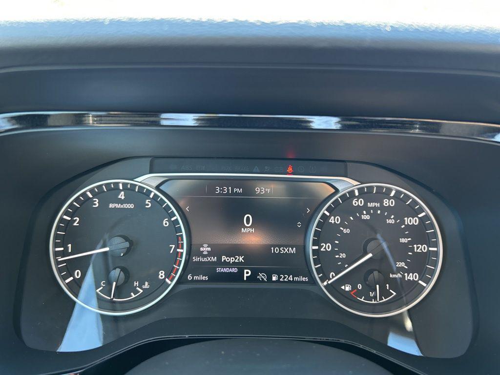 new 2025 Nissan Pathfinder car, priced at $35,818