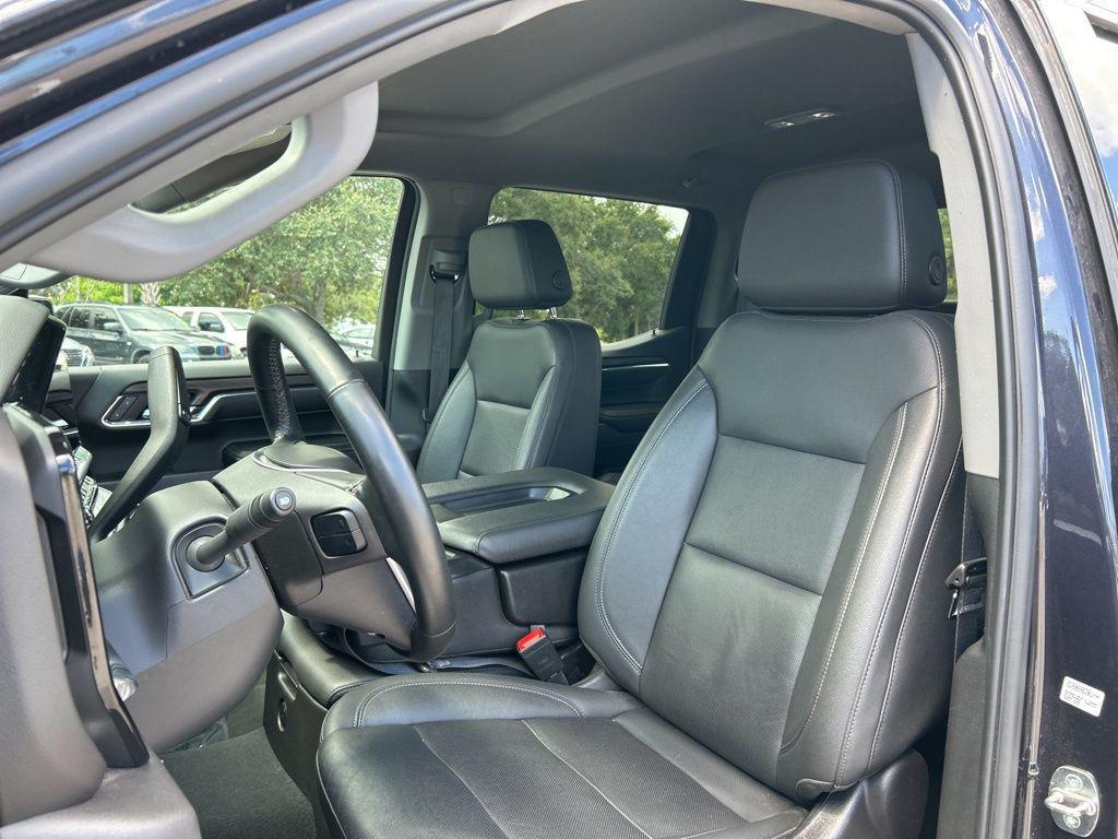 used 2024 GMC Sierra 1500 car, priced at $43,245