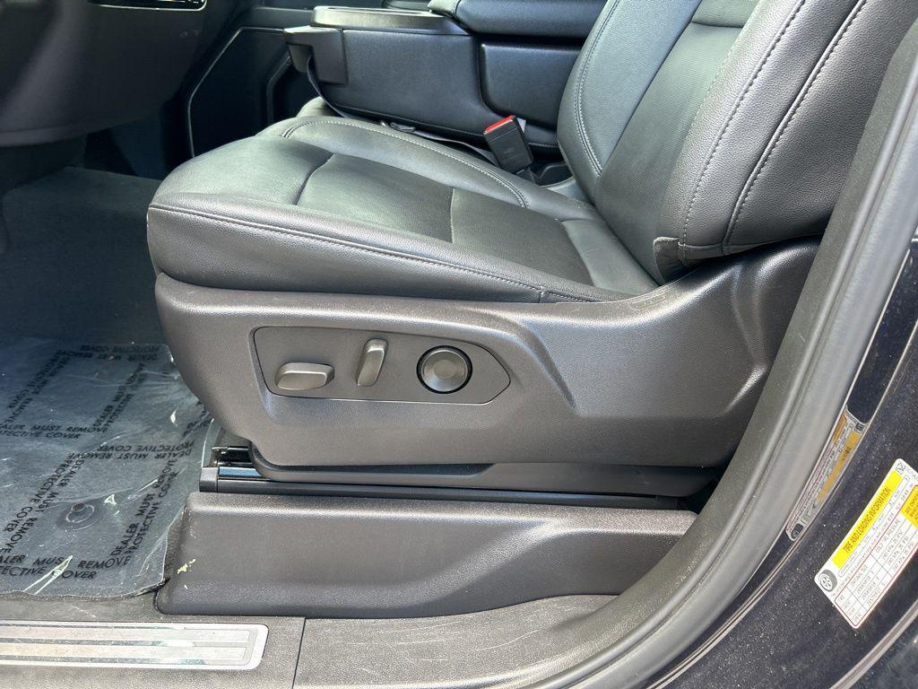 used 2024 GMC Sierra 1500 car, priced at $43,245