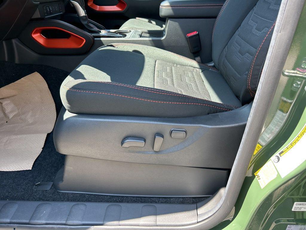 new 2025 Nissan Frontier car, priced at $39,431