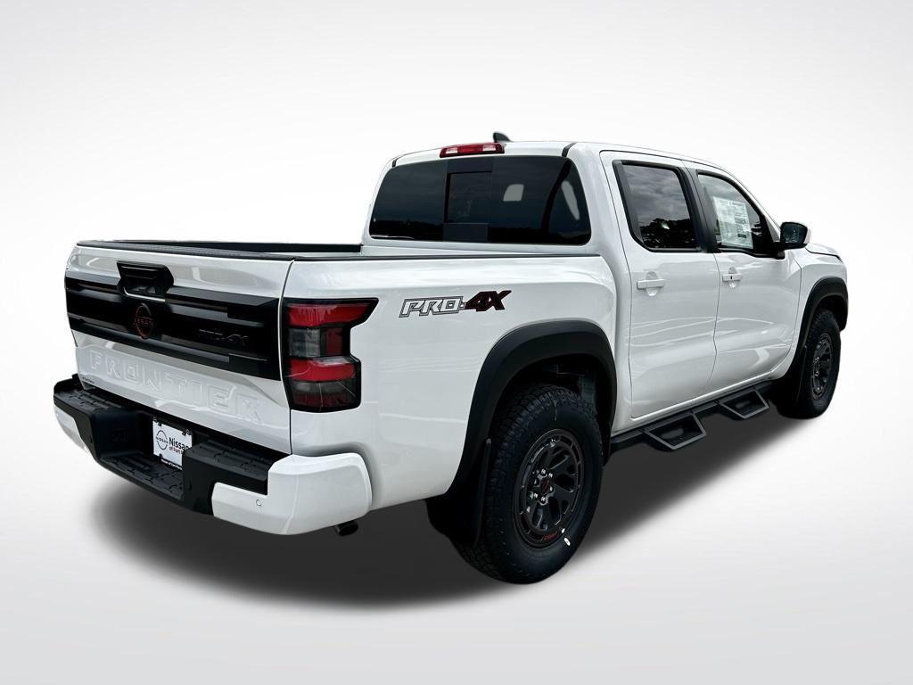 new 2025 Nissan Frontier car, priced at $40,671