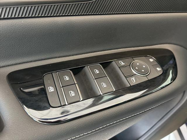 new 2025 Nissan Murano car, priced at $40,858