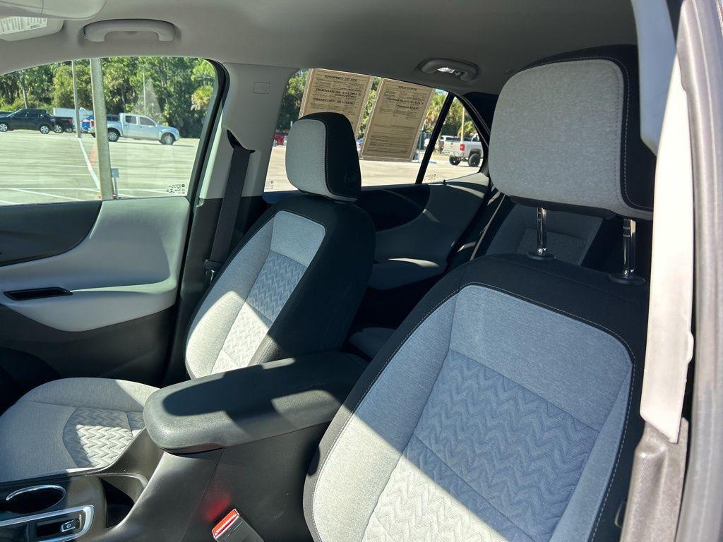used 2022 Chevrolet Equinox car, priced at $18,417