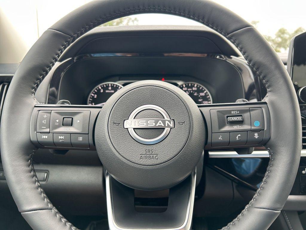 new 2025 Nissan Pathfinder car, priced at $41,813
