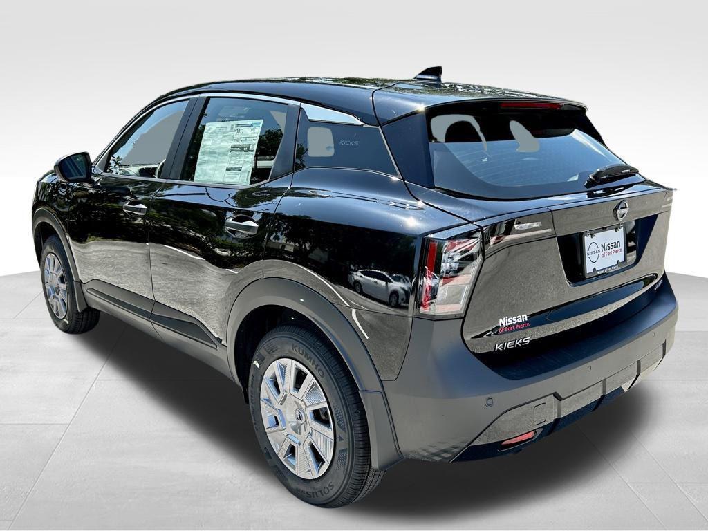 new 2025 Nissan Kicks car, priced at $23,279