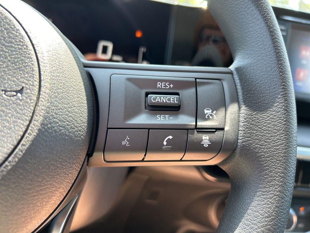 new 2025 Nissan Kicks car, priced at $23,279