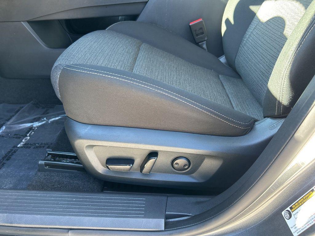 used 2023 Nissan Rogue car, priced at $19,887