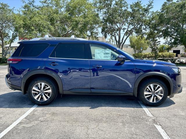 new 2024 Nissan Pathfinder car, priced at $44,930