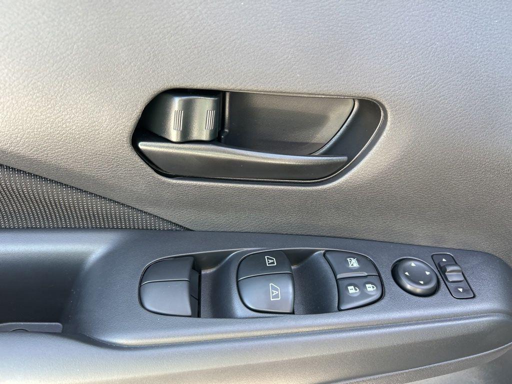 new 2025 Nissan Kicks car, priced at $21,663